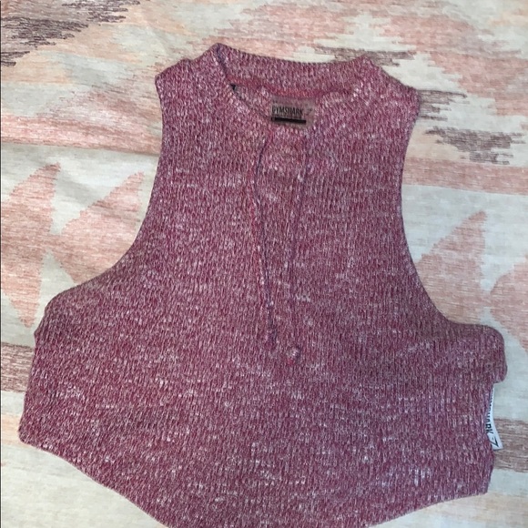 Gymshark crop top - Picture 2 of 4